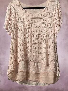 CHERISHH Made in Italy Light Pink Layered Eyelet Short Sleeve Women's Top
